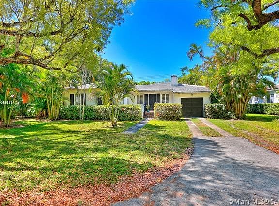 2nd image of 1112 Manati Ave