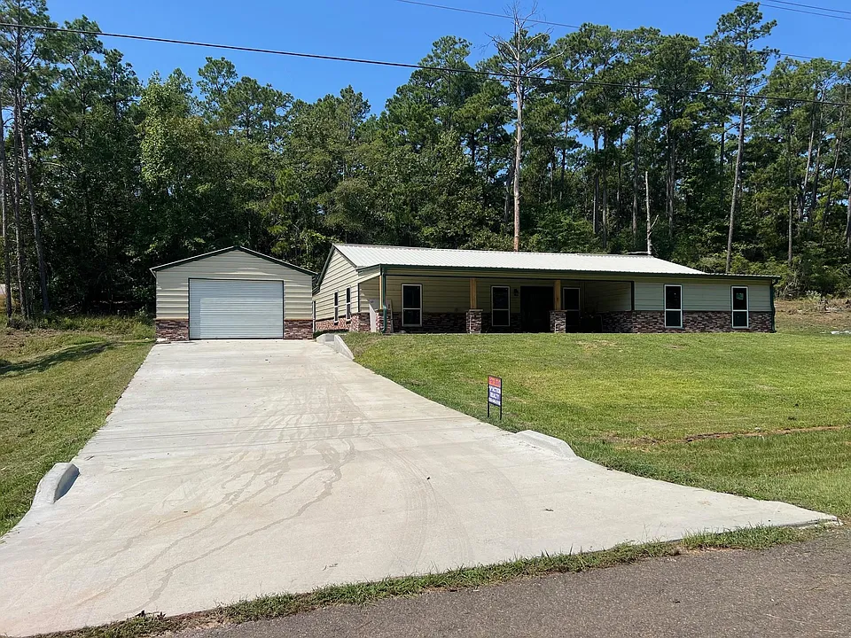 467 Whisperwood Dr