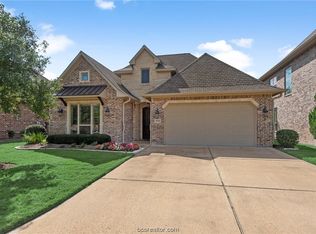 5134 Stonewater Loop, College Station, TX 77845