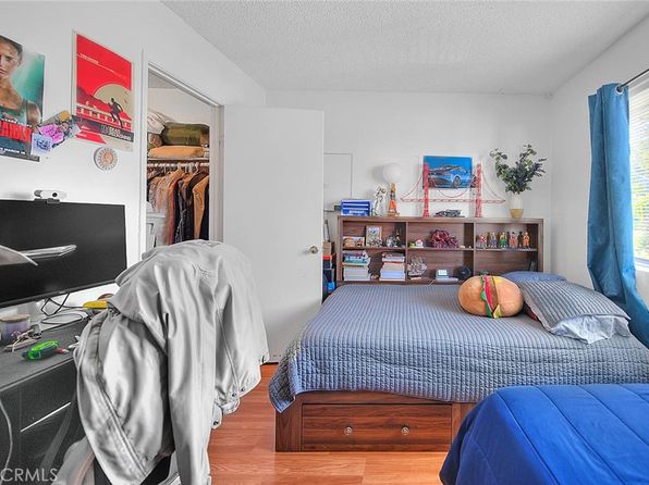 riverside-california-331553148 picture