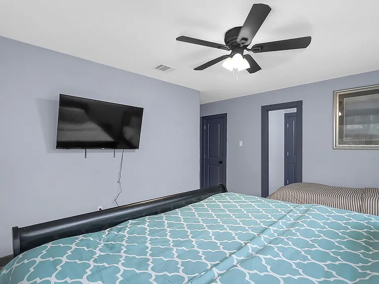 11103 Greenwillow St — Photo 14
