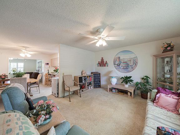 4th image of 10415 W Saratoga Cir