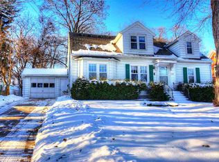 2324 Oakwood Ave, Green Bay, WI 54301