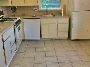 84 Holland St #2, Harrison, NY 10528