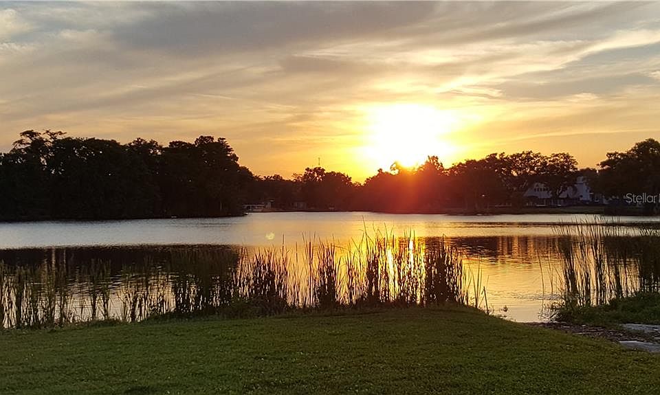 1st image of 540 Country Club Dr