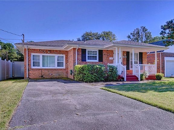 2nd image of 1617 Chesapeake Dr