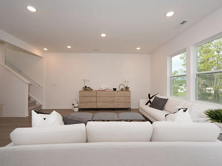 3206 Hearth Hollow Rd — Photo 12