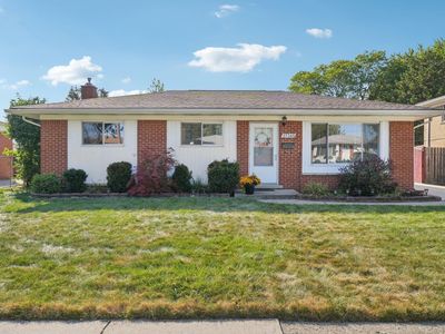 27345 Broadmoor Dr, Warren, MI, 48088