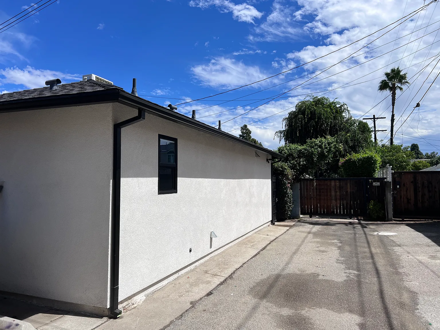 1 bed, 650 sqft, $3,150 — Photo 1