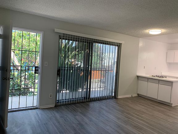 4th image of 626 Maltman Ave