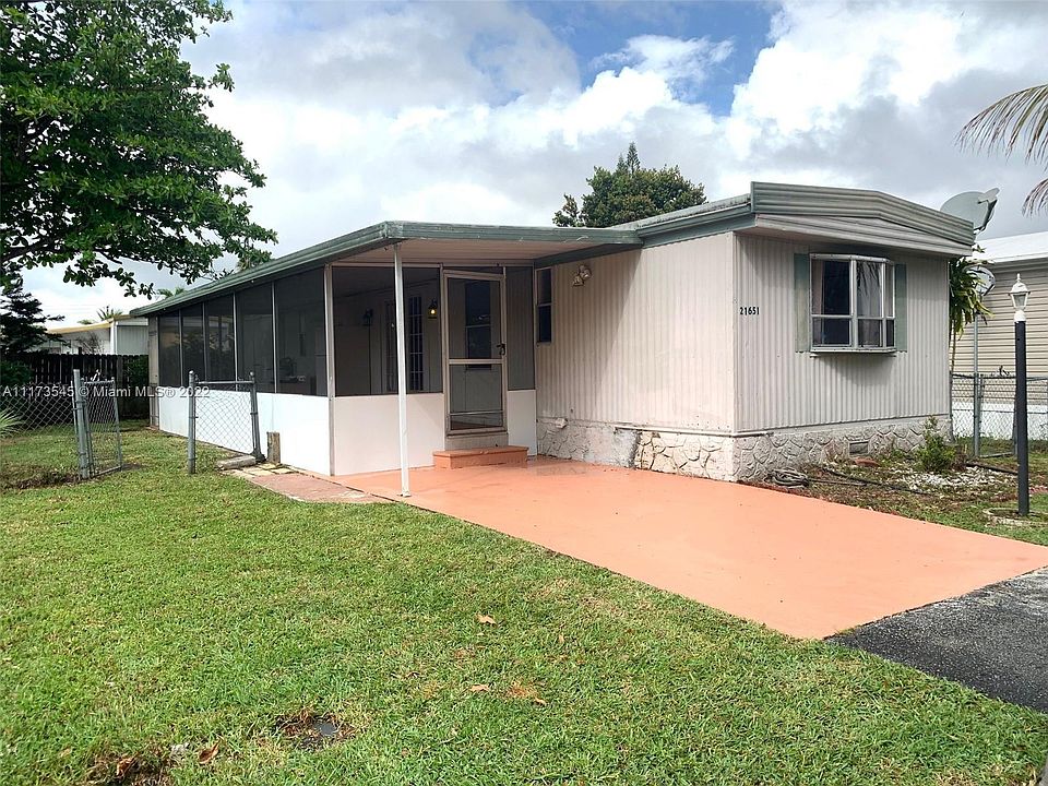 1st image of 21651 NW 7th Ct