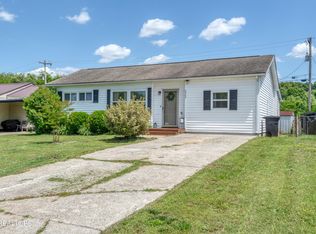 2522 Marshall St, Maryville, TN 37804