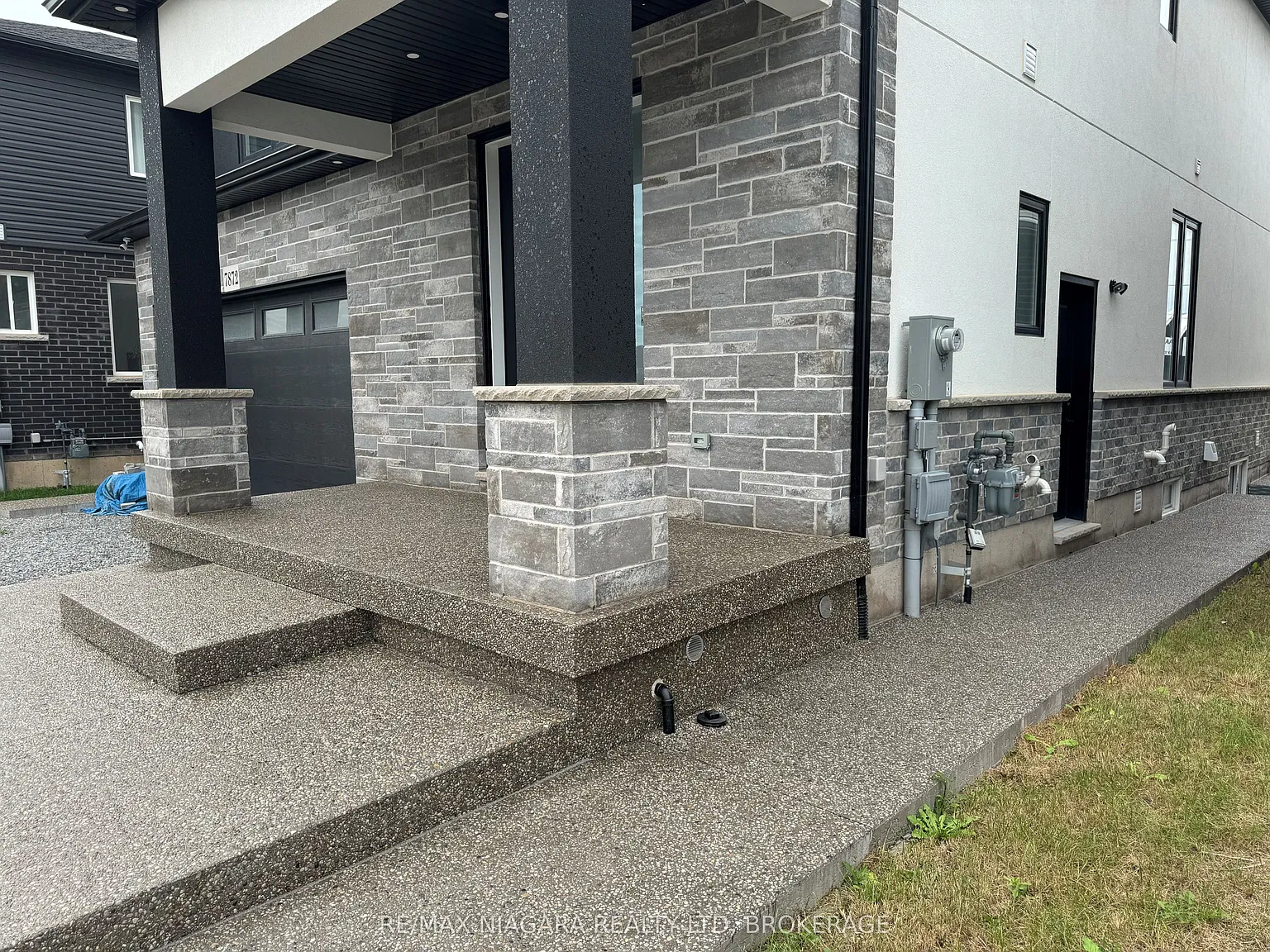 2 bed, $1,950 — Photo 2