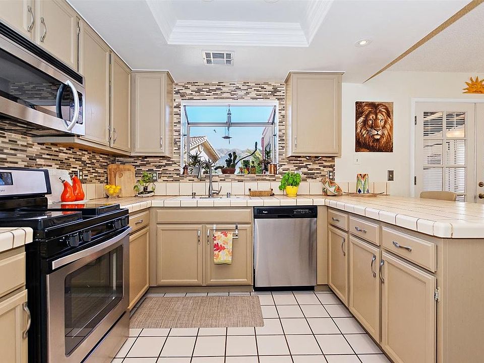 1st image of 64496 Spyglass Ave