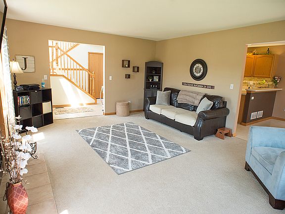 4th image of 618 Kresswood Dr