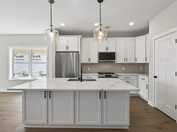 12745 292nd Ln, Lindstrom, MN 55045