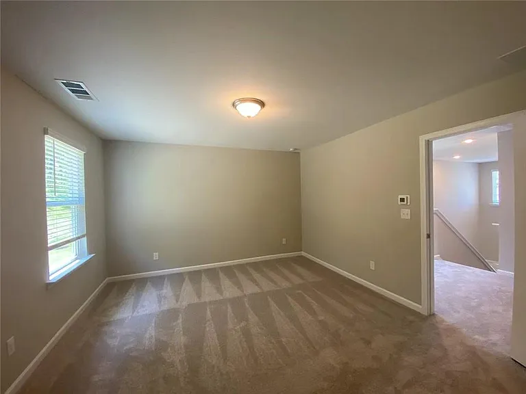 168 Golden Eagle Pkwy — Photo 14