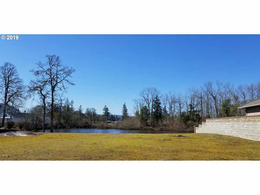 343 Ironwood Loop photo 1