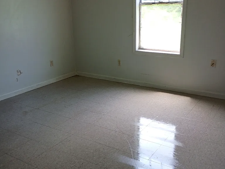 449 Josephine Dr #445 — Photo 6