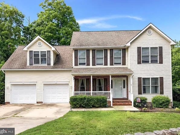 22393 Deerpath Ct, Great Mills, MD 20634