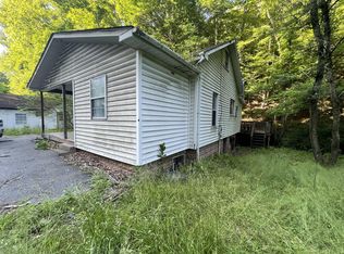 2149 Oakhurst Dr, Charleston, WV 25309