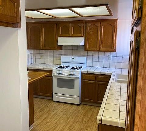 4th image of 5309 W 138th Pl