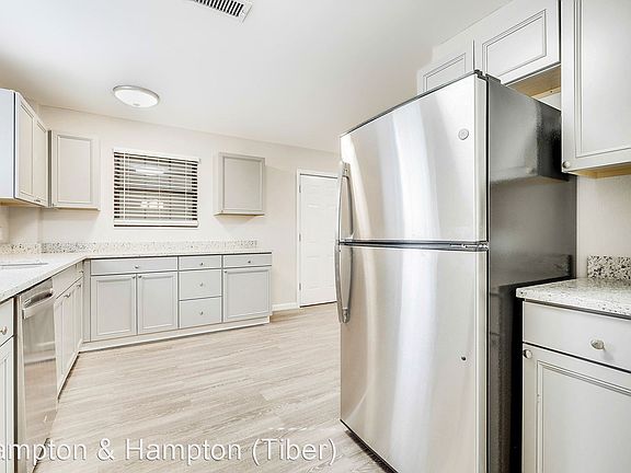 2nd image of 2203 Burpee Dr