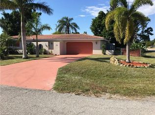 2620 SE 17th Pl, Cape Coral, FL 33904