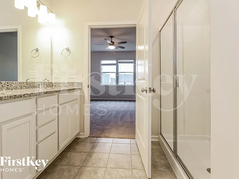 602 Goldburn Way — Photo 10