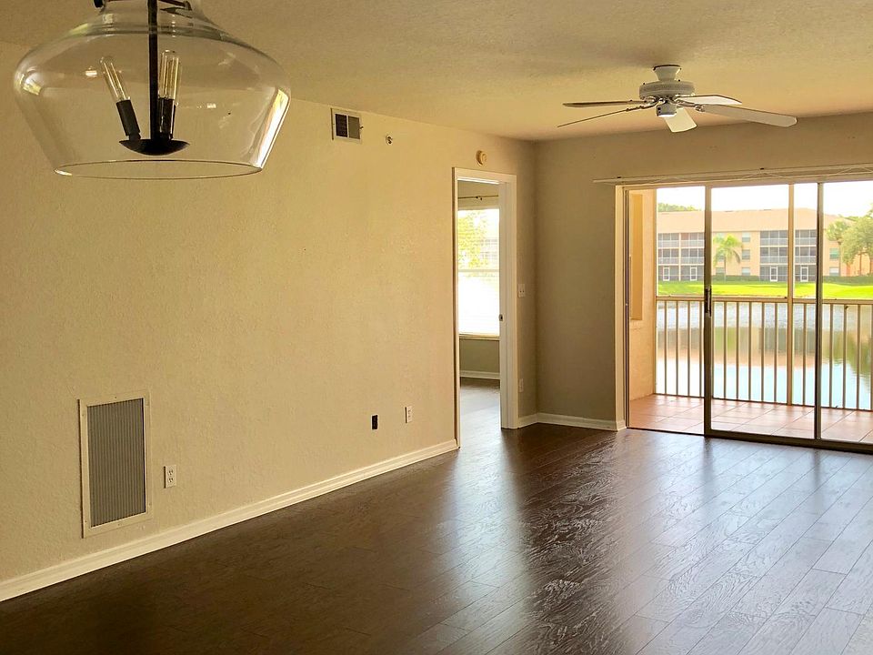 Open living /dining space
