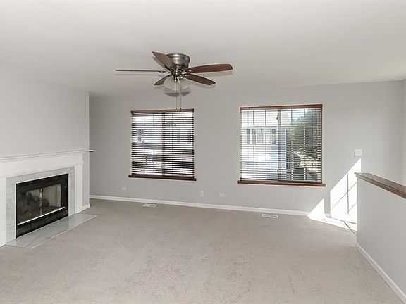 3rd image of 407 Lowell Dr #0