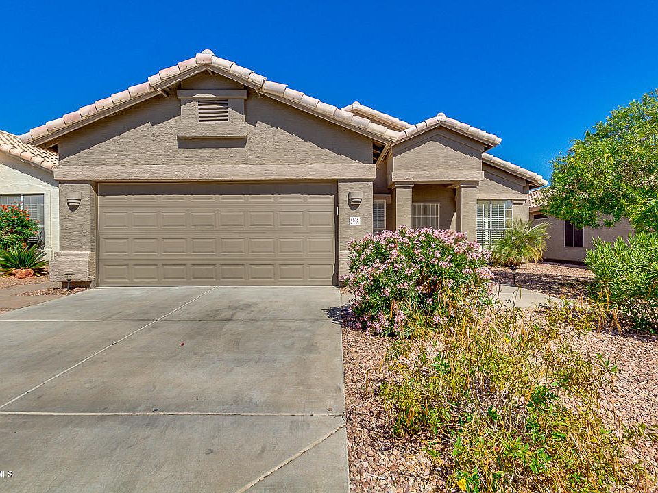 1st image of 4518 E Desert Wind Dr