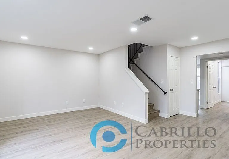 4776 Bancroft St #3 — Photo 2