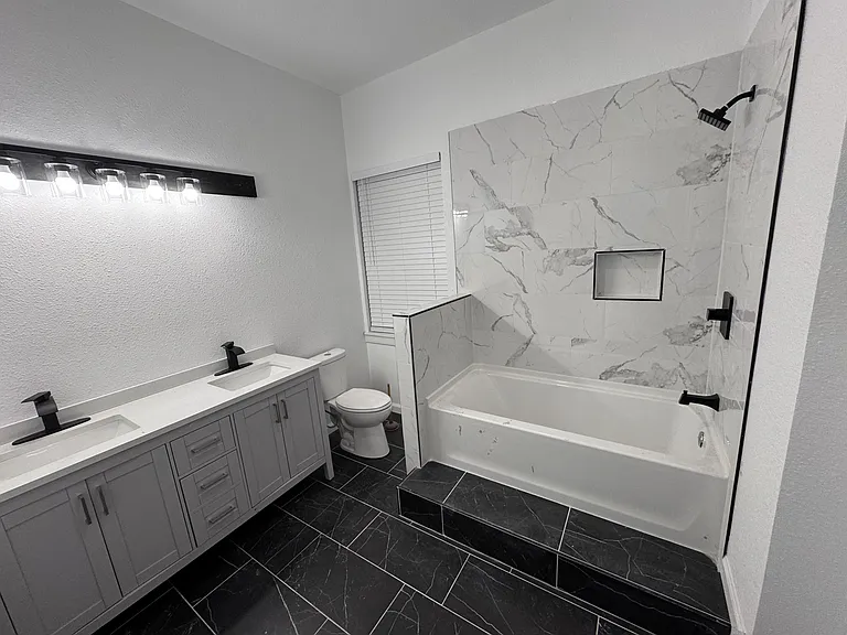 204 Church St #2 — Photo 9