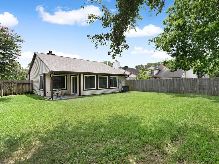 20514 Blue Beech Dr — Photo 40