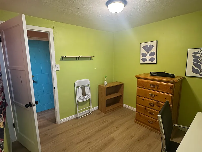 170 E 100 N #2 — Photo 11