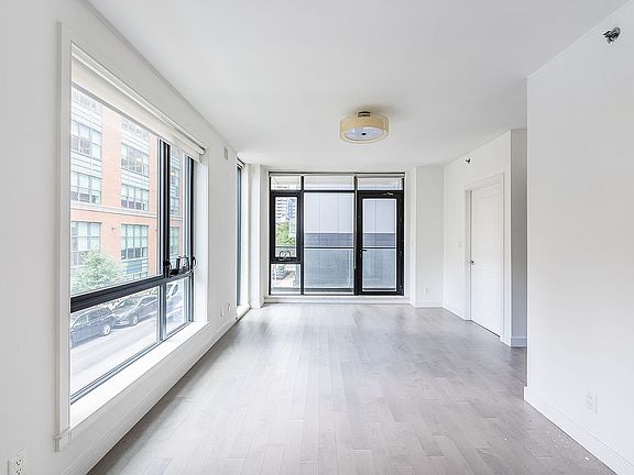 2nd image of 41-04 27th St #4C