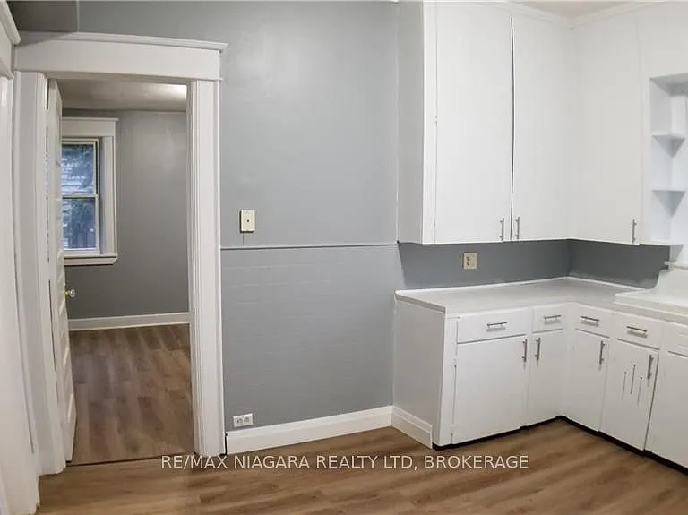 122 Hellems Ave #3 — Photo 8