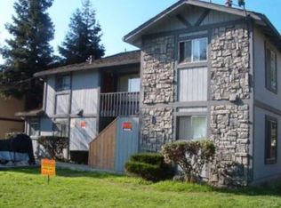20 Locust Ave APT A, Hollister, CA 95023