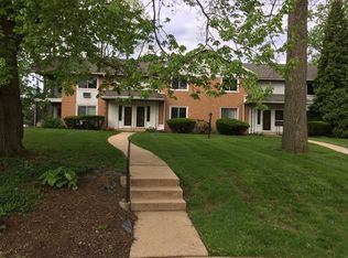 902 Woodward Dr, Reading, PA 19601