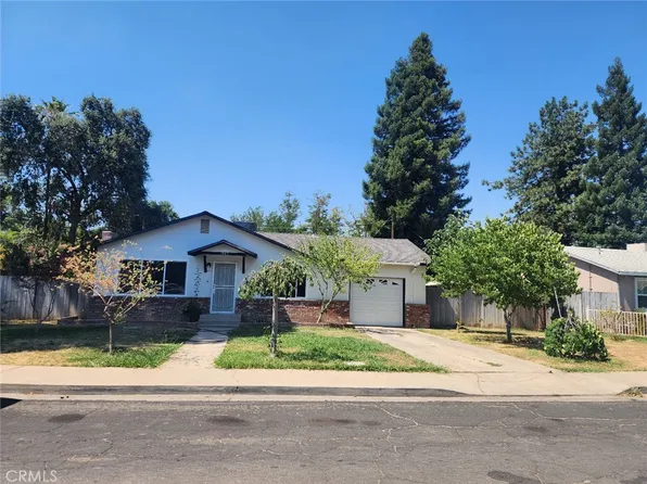 1447 W 25th St, Merced, CA 95340