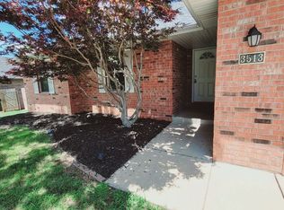 3513 W Village Ter, Springfield, MO 65810