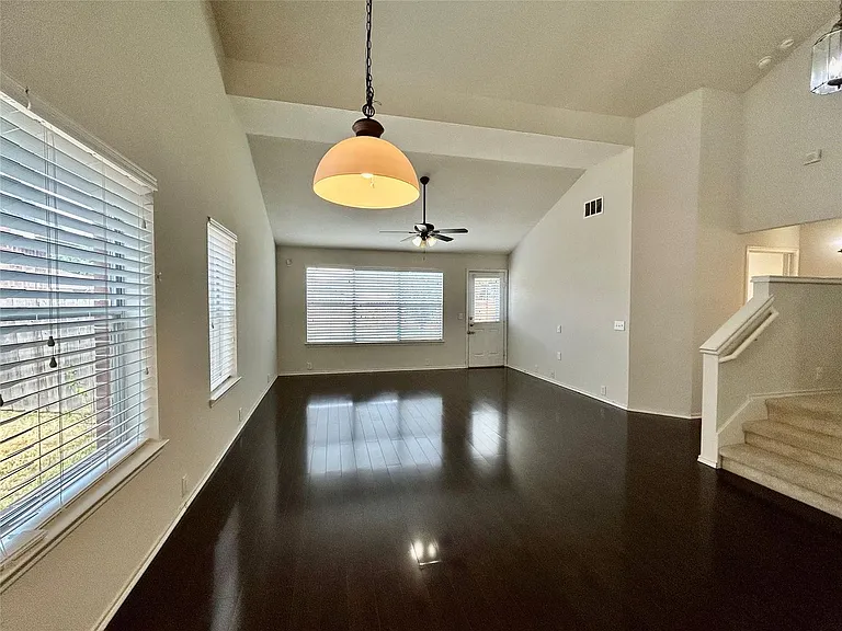 10623 Sugar Trace Dr — Photo 14