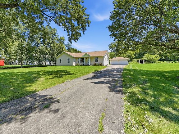 3rd image of 2420 Von Esch Rd