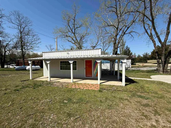 62 Emma Ln, Marquette, KS 67464