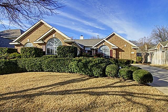 2nd image of 629 Willowwood Trl