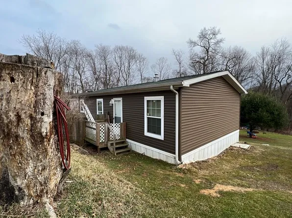 2460 Saint Charles Rd, New Bethlehem, PA 16242