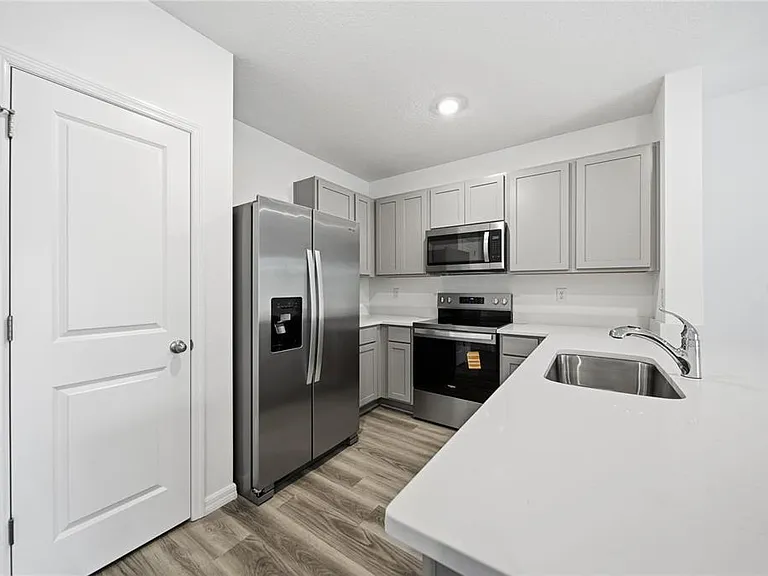 32497 Midsummer Night Ln — Photo 7