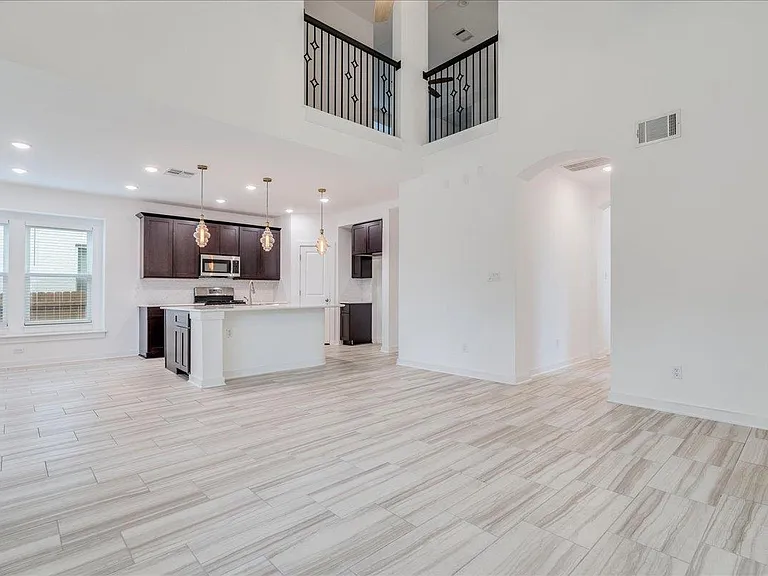 8008 Prairie Rye Dr — Photo 20