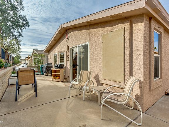5th image of 6233 S Oakmont Dr